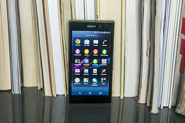 Sony Xperia Z1 (12).jpg